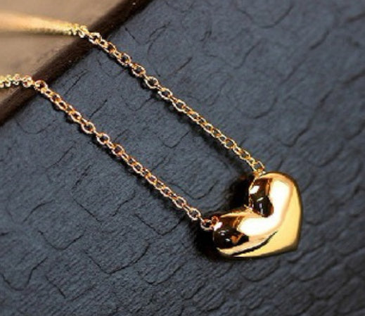 Sweet Heart Pendant Women's Necklace