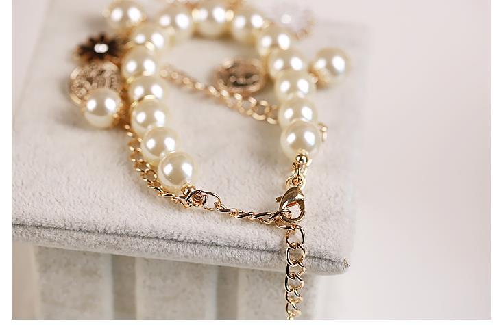 Dainty Everyday Gold Bracelet for Her