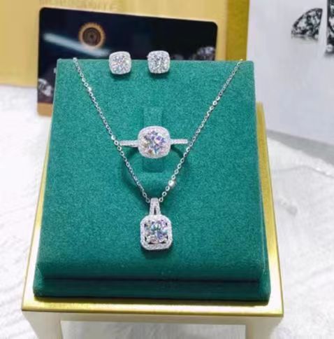 Dawn Singing Jewelry Set