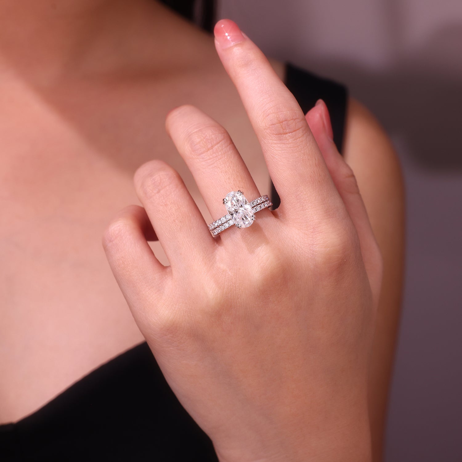 Luxury Oval Moissanite Double Rings Set